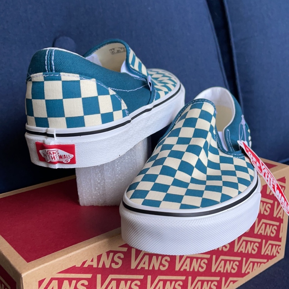 Vans Classic Slip-On Checkerboard Blue Coral/True White WMNS - Picture 10 of 16